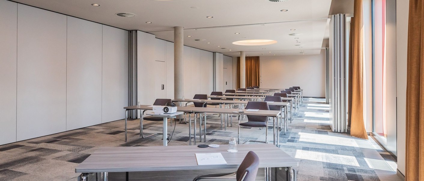 Meetingroom Hilton Garden Inn, © Hilton Garden Inn Stuttgart Neckarpark Meetingroom Hilton Garden Inn, © Hilton Garden Inn Stuttgart Neckarpark