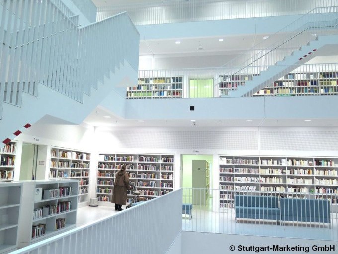 Stadtbibliothek Stuttgart - eine ArchitekTOUR - Preis 2027, © Stuttgart Marketing GmbH Stadtbibliothek Stuttgart - eine ArchitekTOUR - Preis 2027, © Stuttgart Marketing GmbH