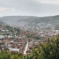 Blick von der Aussichtsplattform beim Teehaus im Weißenburgpark, © Sommertage.com/Romeo Felsenreich