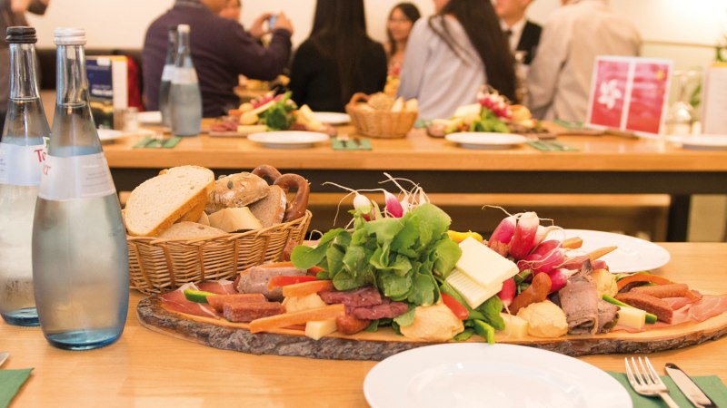 Snack platter, &copy; Stuttgart-Marketing GmbH, Berger