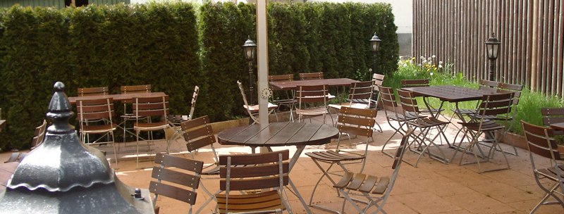 Wine tavern Unm&uuml;&szlig;ig Terrace