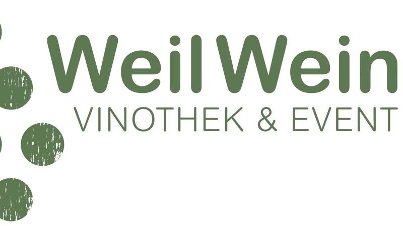 Green logo with the inscription 'WeilWein Vinothek & Event' and decorative dots on the left., © Weil Wein GmbH by Fabian Rajtschan 70469R!, Stuttgart Green logo with the inscription 'WeilWein Vinothek & Event' and decorative dots on the left., © Weil Wein GmbH by Fabian Rajtschan 70469R!, Stuttgart