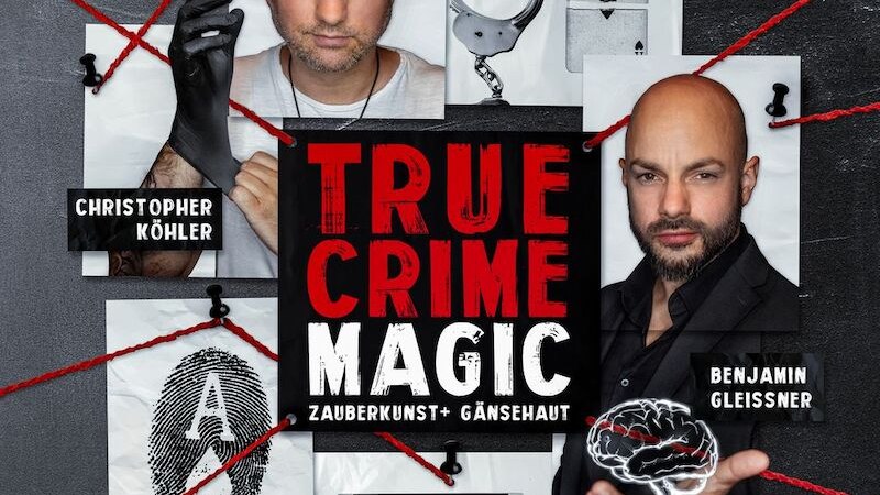 Poster f&uuml;r 'True Crime Magic' mit Christopher K&ouml;hler und Benjamin Gleissner. Bilder von Handschellen, Spielkarten, Fingerabdruck und Pistole., &copy; Theaterhaus Stuttgart e.V.
