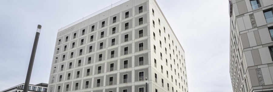 The Stuttgart City Library features modern, cubic architecture with numerous square windows., © Stuttgart-Marketing GmbH, Sarah Schmid The Stuttgart City Library features modern, cubic architecture with numerous square windows., © Stuttgart-Marketing GmbH, Sarah Schmid
