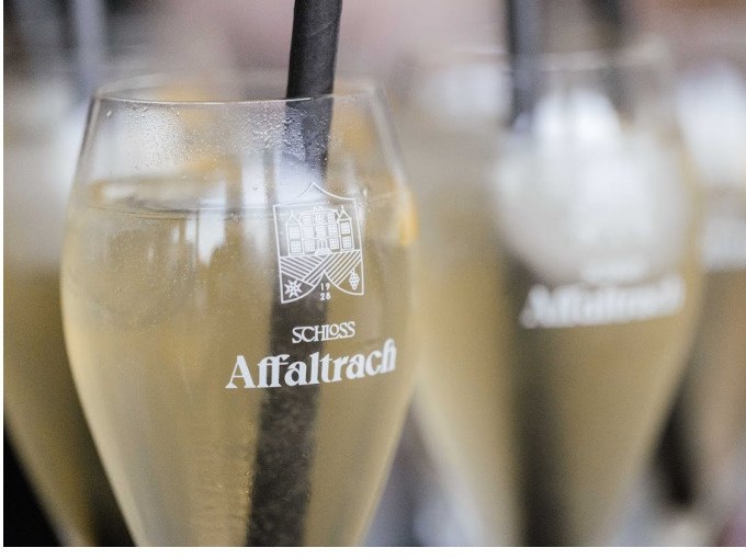 Afterwork or sundowner tours with the raft boat, © Cool-Tours StattReisen Afterwork or sundowner tours with the raft boat, © Cool-Tours StattReisen