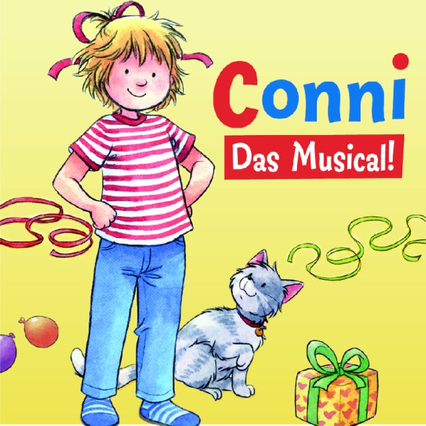 Conni steht lächelnd mit ihrer Katze neben einem Geschenk. Der Titel 'Conni - Das Musical!' ist prominent zu sehen., © SBEntertainment GmbH & Co. KG Conni steht lächelnd mit ihrer Katze neben einem Geschenk. Der Titel 'Conni - Das Musical!' ist prominent zu sehen., © SBEntertainment GmbH & Co. KG