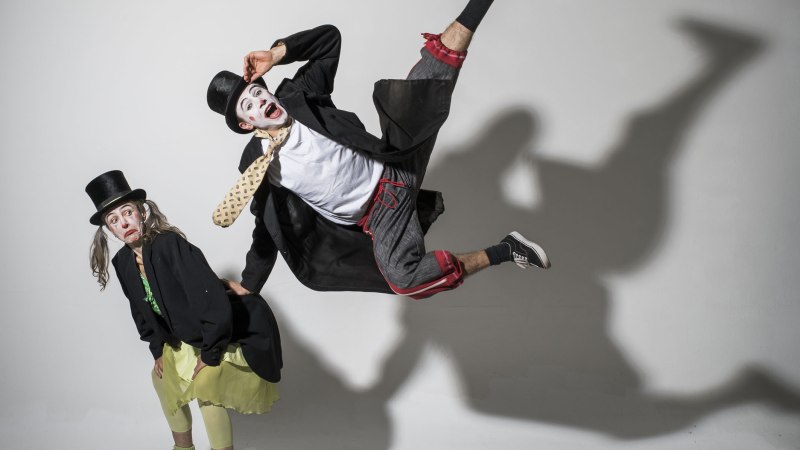 Zwei Clowns Richtung Nirgendwo, © Eliszi Böhm
