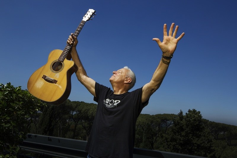 TOMMY EMMANUEL CGP - Living In The Light Tour, &copy; Music Circus Concertb&uuml;ro GmbH &CoKG