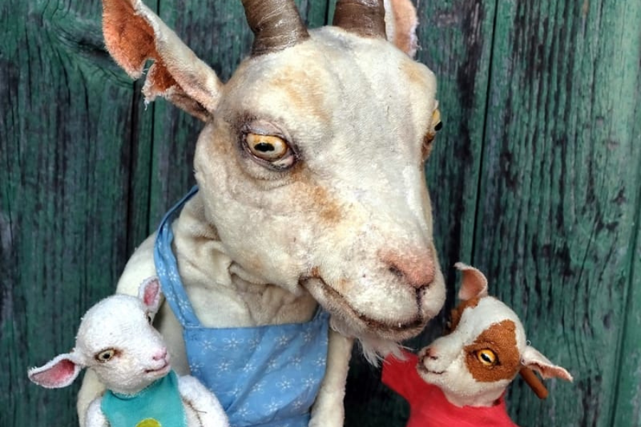 Die Gei&szlig;lein sp&uuml;ren die f&uuml;rsorgliche Obhut der Mutter., &copy; Pierre Sch&auml;fer Produktion