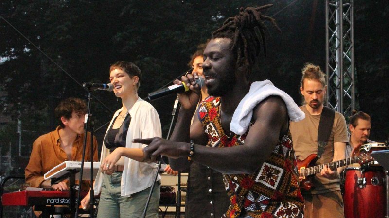 Live Performance, © Afrika-Festival Stuttgart e.V. Live Performance, © Afrika-Festival Stuttgart e.V.